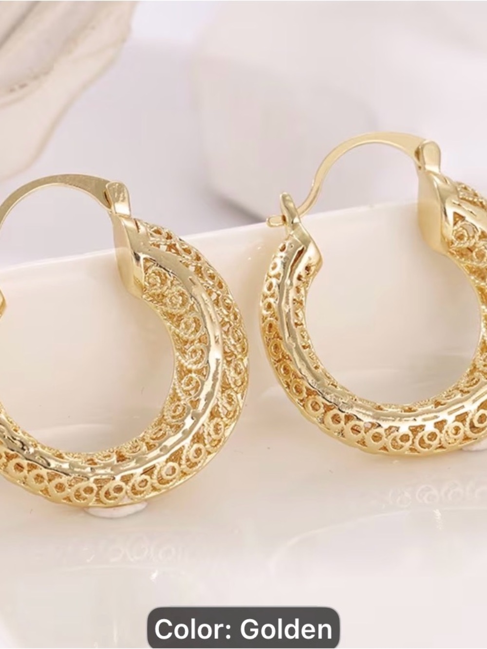 Vintage hollow Golden Filigree Hoop ring Earrings - Elegant Women’s Jewelry